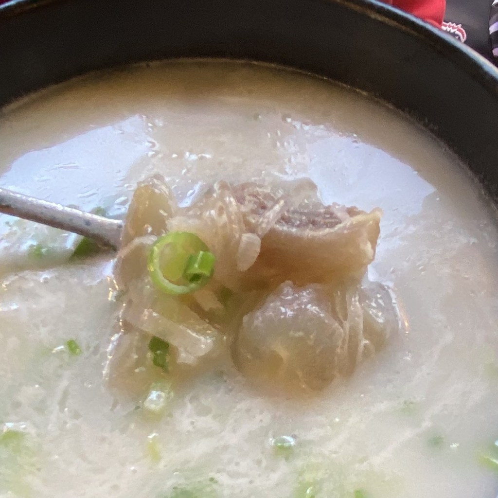 《只認識雪濃湯？你更該試試「牛膝骨湯」》